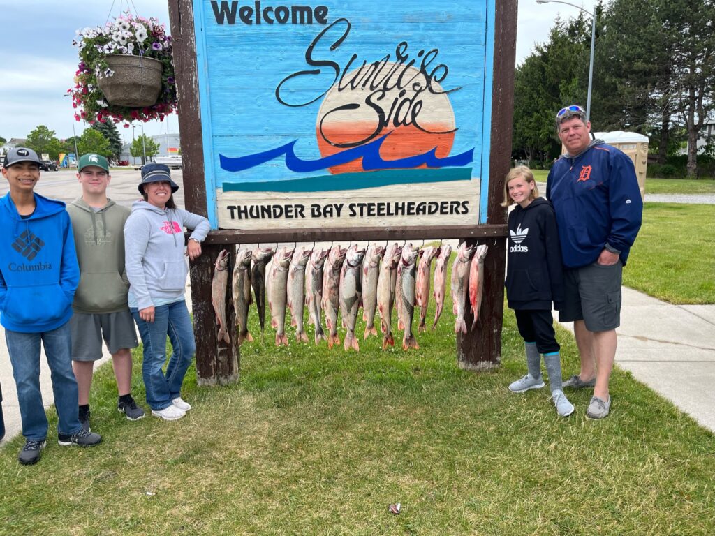 Charter Trip Thunder Bay Steelheaders Sunrise Side Alpena Boat Harbor Trout Catch Fish Knot